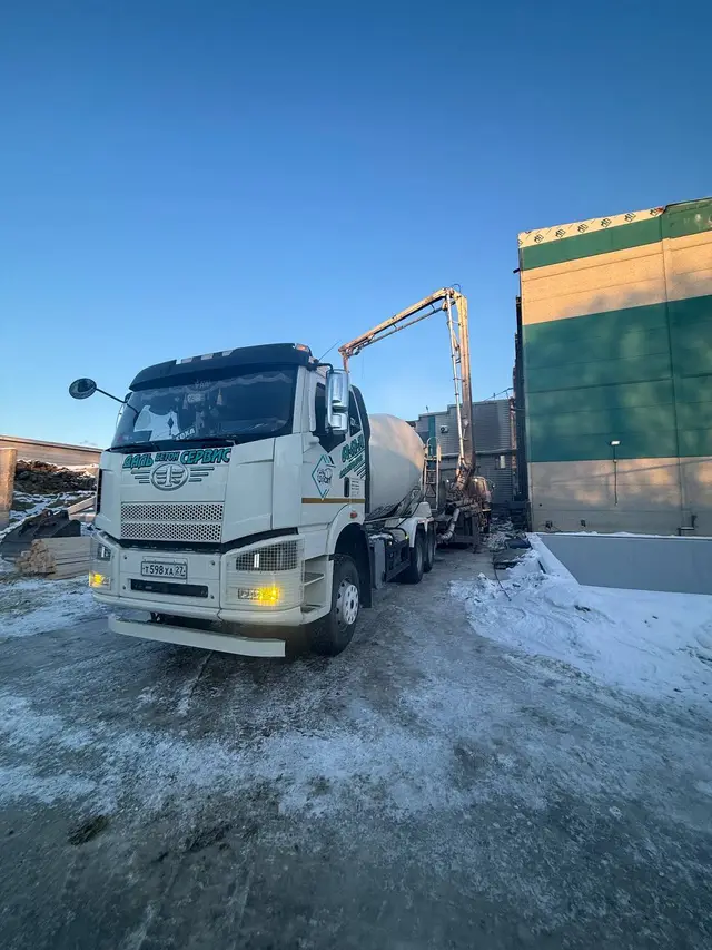 Автобетоносмеситель и бетононасос ДальБетонСервис в Хабаровске